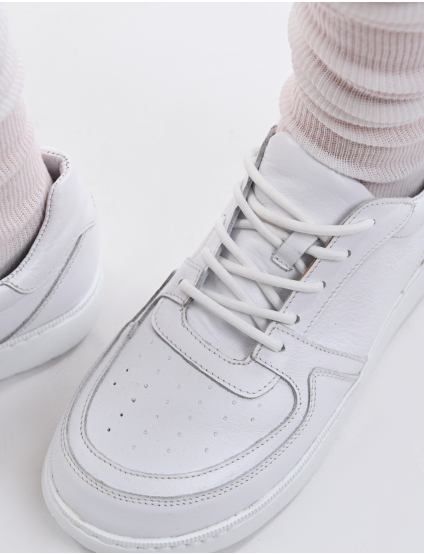 Картинка Кросівки білі